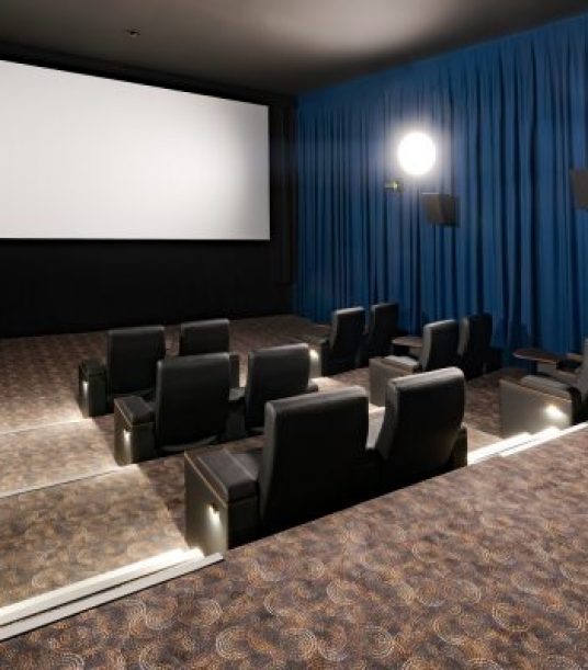 Majestic-Cinema-Deluxe--600x400