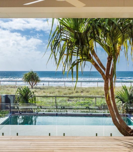 eagle_934806-PALM-BEACH-3
